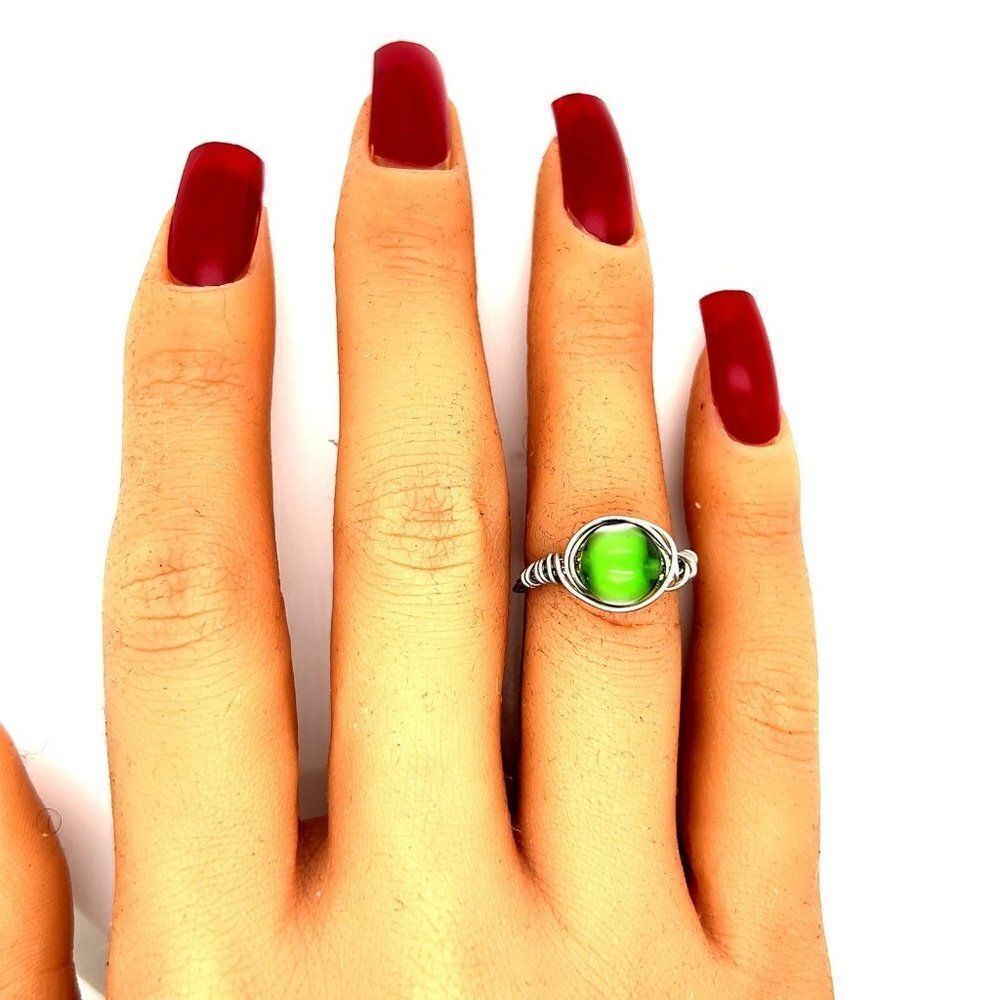 ‎Handmade Green Round Eye Ring - Picture 3 of 4